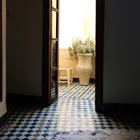 Hotel Dar Seffarine Fez Esterno foto